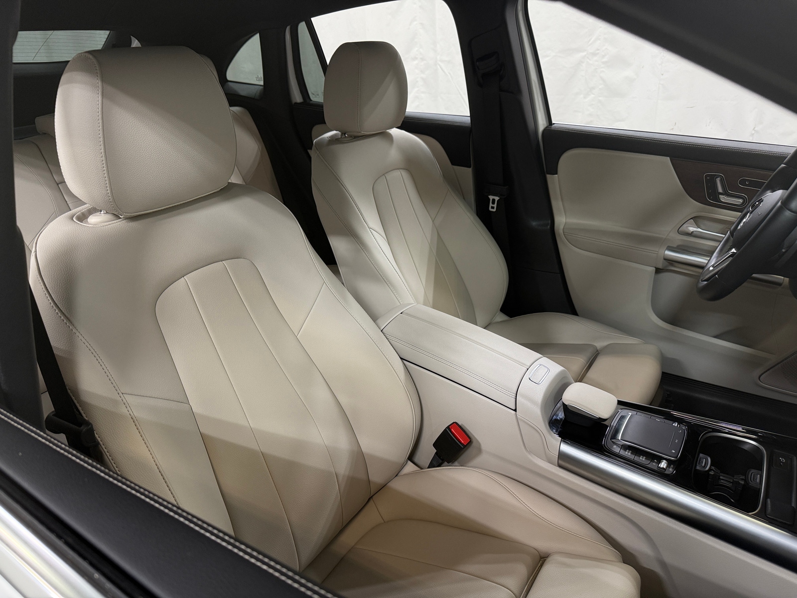 Thumbnail: 2023 Mercedes-Benz GLA - 2