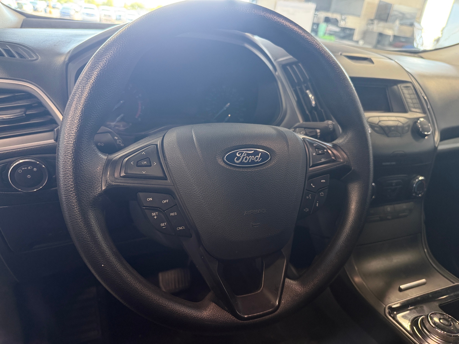 Thumbnail: 2019 Ford Edge - 5