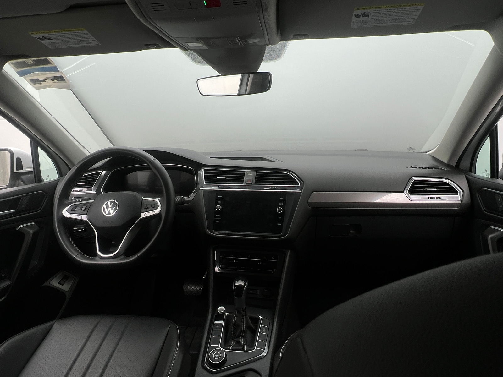Thumbnail: 2024 Volkswagen Tiguan - 2