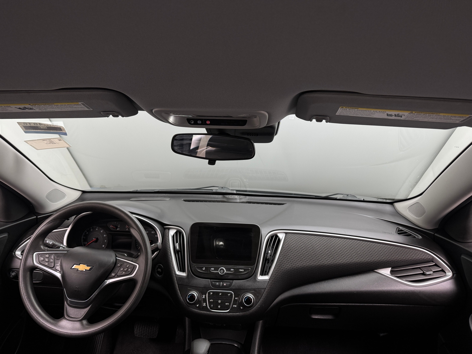 Thumbnail: 2022 Chevrolet Malibu - 3