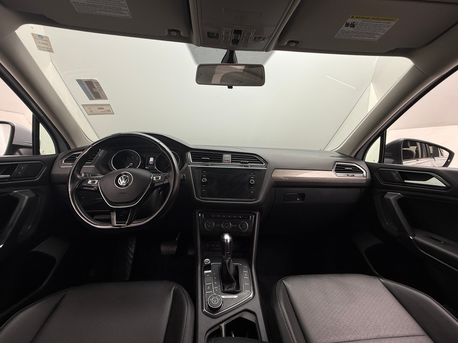 Thumbnail: 2018 Volkswagen Tiguan - 2