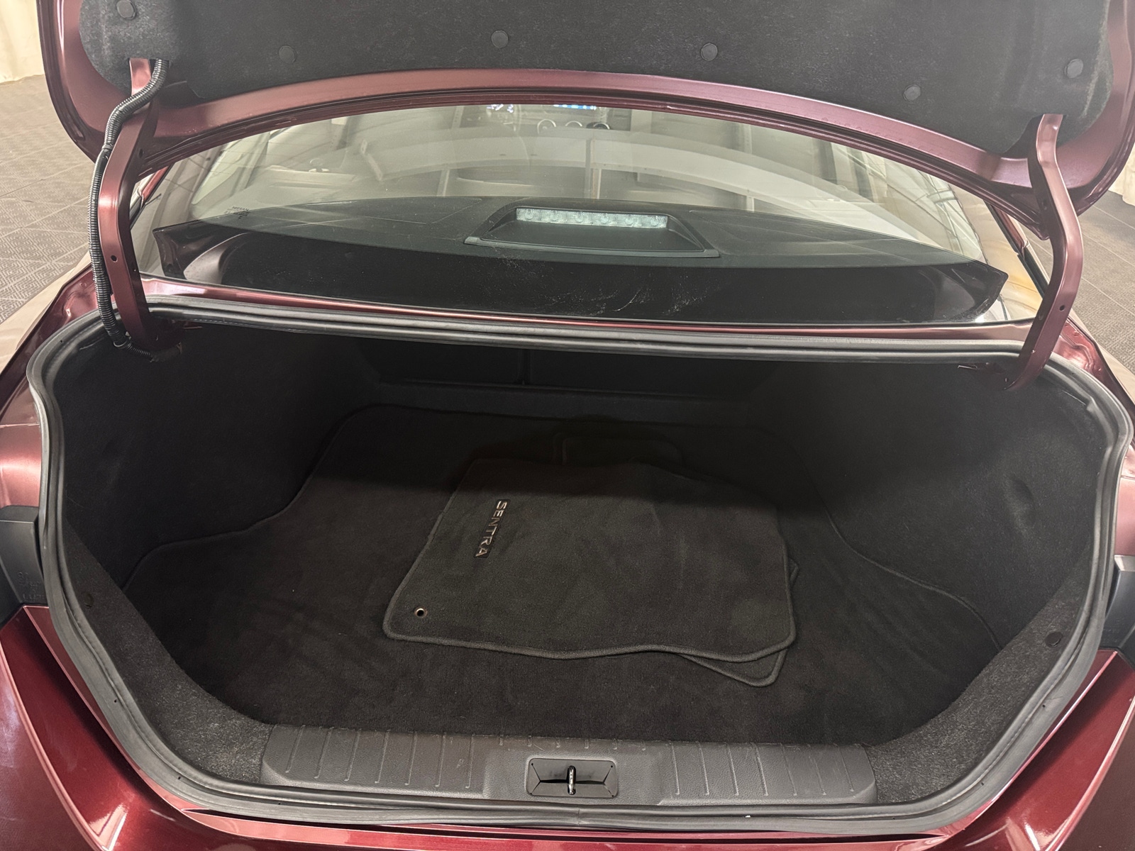 Thumbnail: 2024 Nissan Sentra - 7