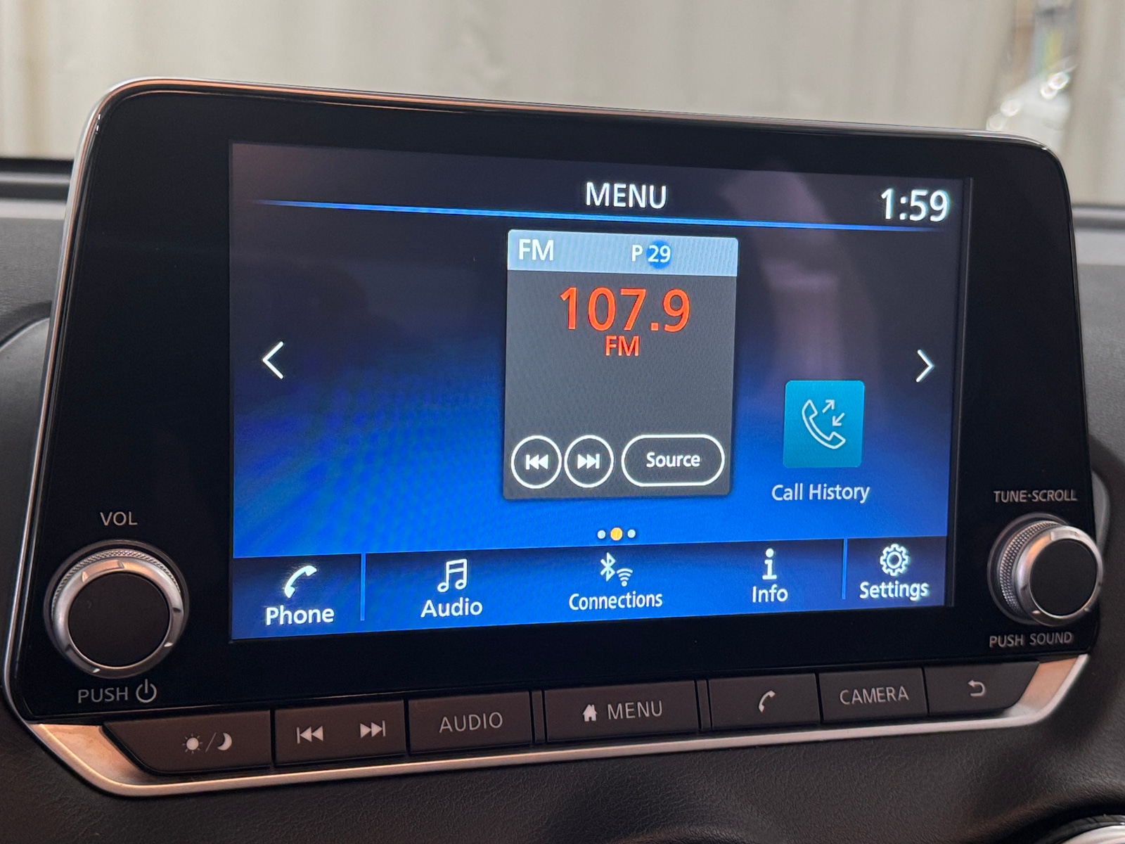 Thumbnail: 2024 Nissan Sentra - 4