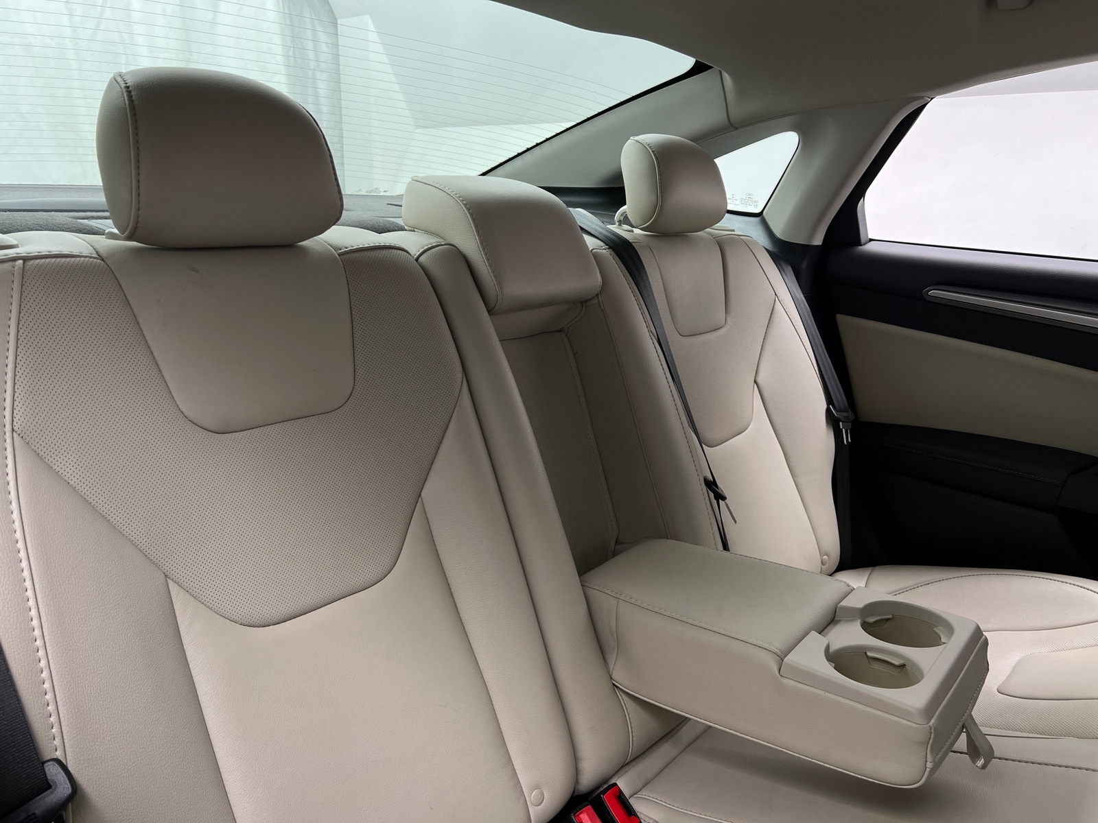 Thumbnail: 2015 Ford Fusion - 5