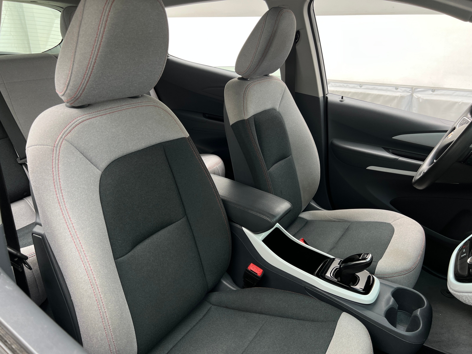 Thumbnail: 2020 Chevrolet Bolt EV - 2