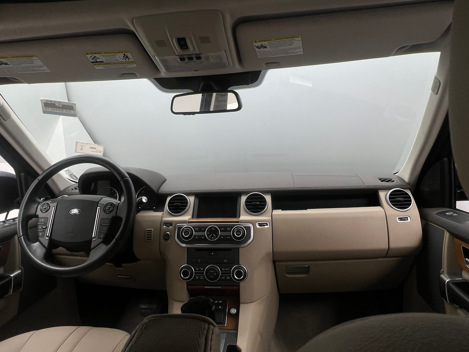 Thumbnail: 2016 Land Rover LR4 - 2