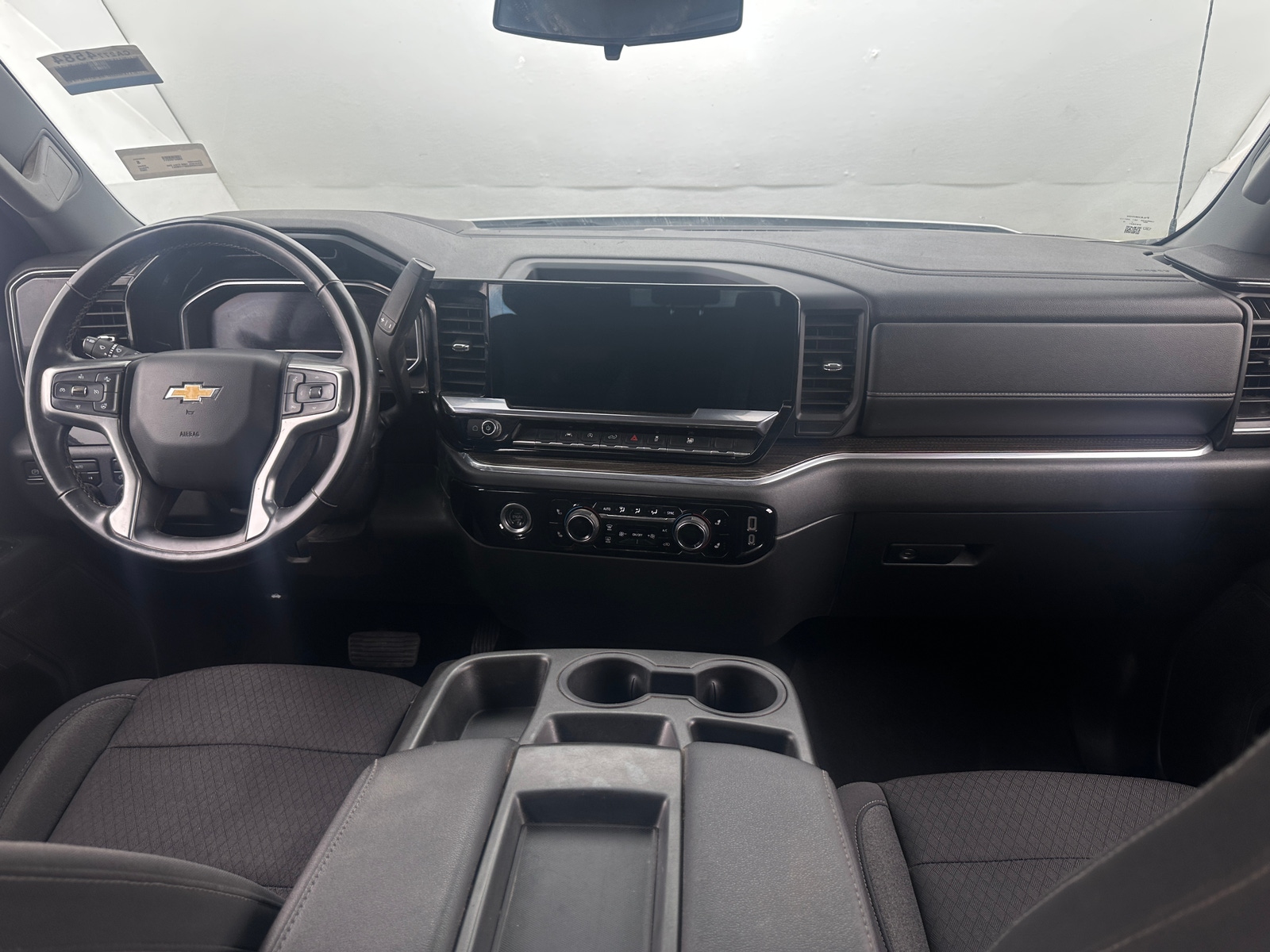Thumbnail: 2023 Chevrolet Silverado 1500 - 3