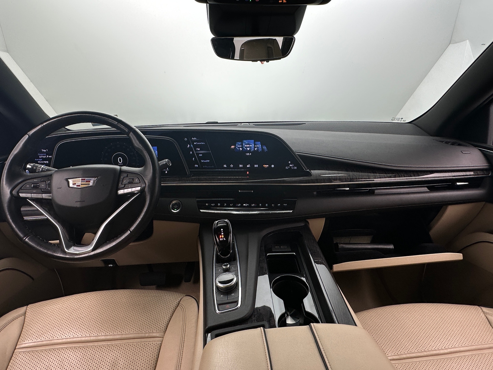 Thumbnail: 2022 Cadillac Escalade - 2
