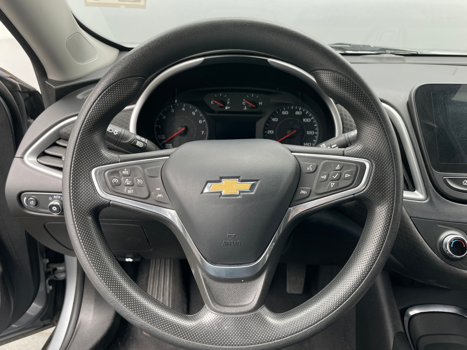 Thumbnail: 2023 Chevrolet Malibu - 5