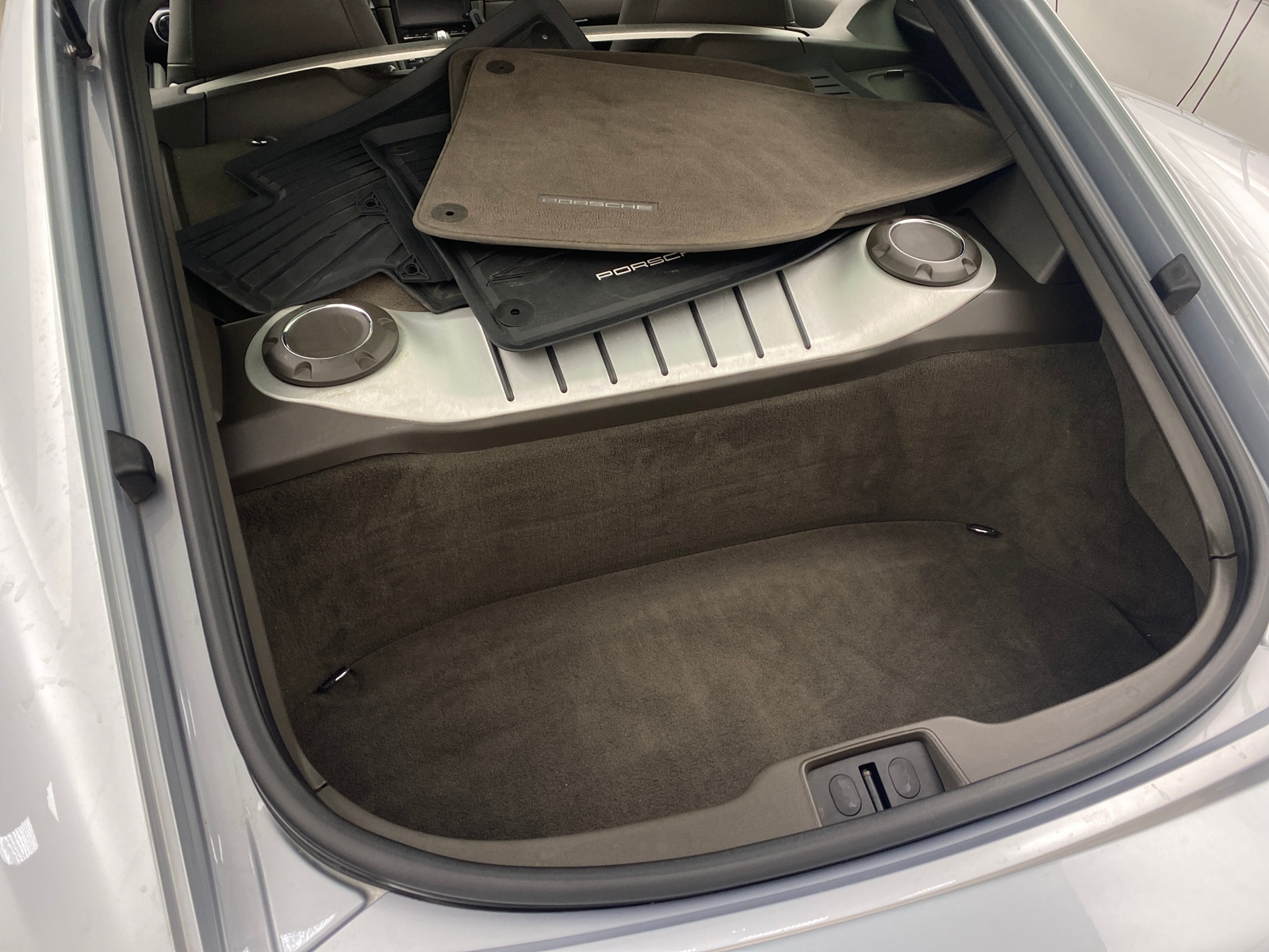 Thumbnail: 2014 Porsche Cayman - 4