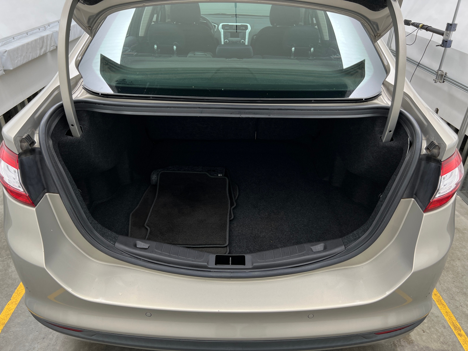 Thumbnail: 2015 Ford Fusion - 7