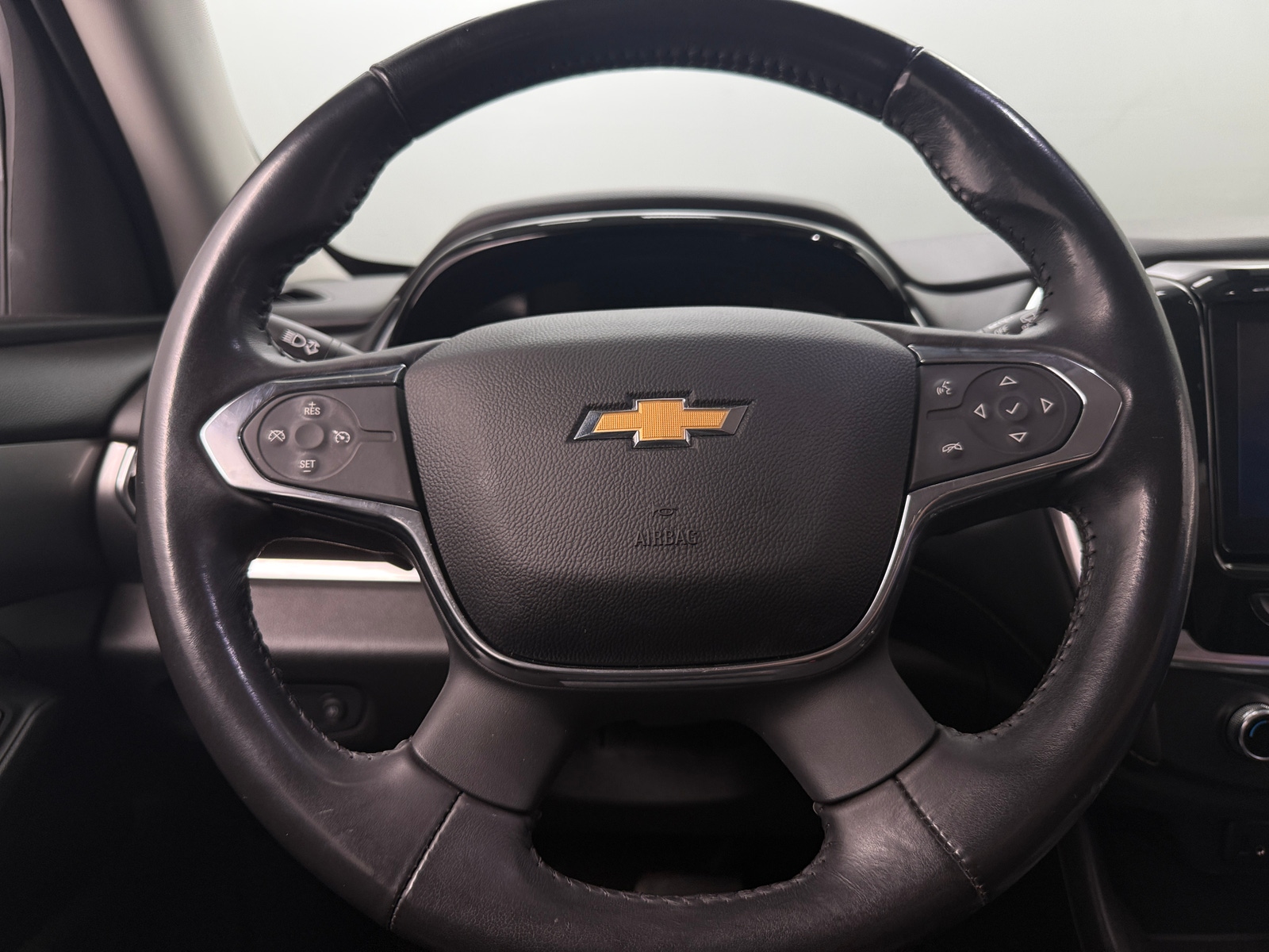 Thumbnail: 2019 Chevrolet Traverse - 4