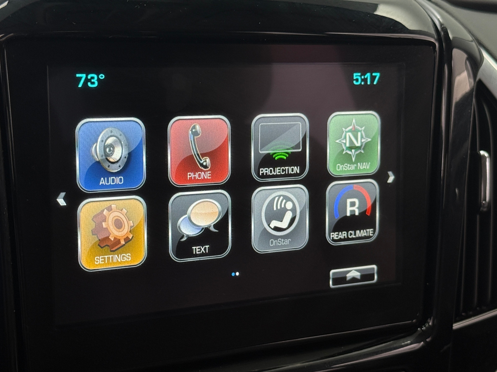 Thumbnail: 2019 Chevrolet Traverse - 3