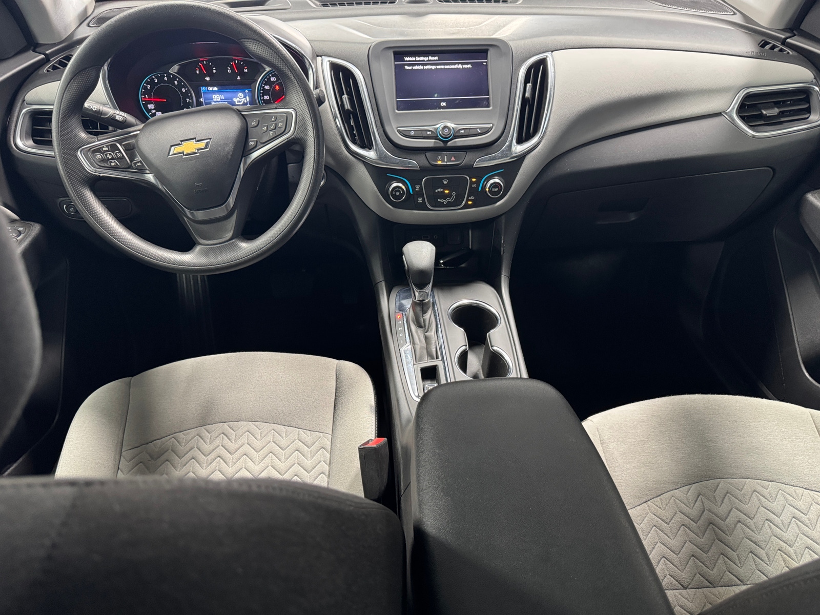 Thumbnail: 2024 Chevrolet Equinox - 3