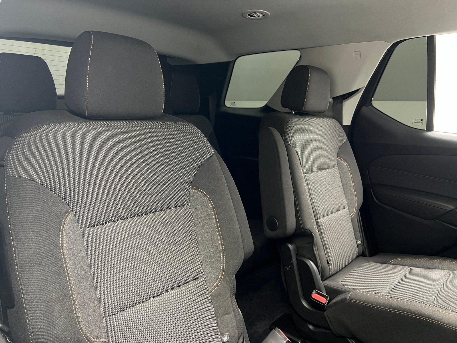 Thumbnail: 2021 Chevrolet Traverse - 6