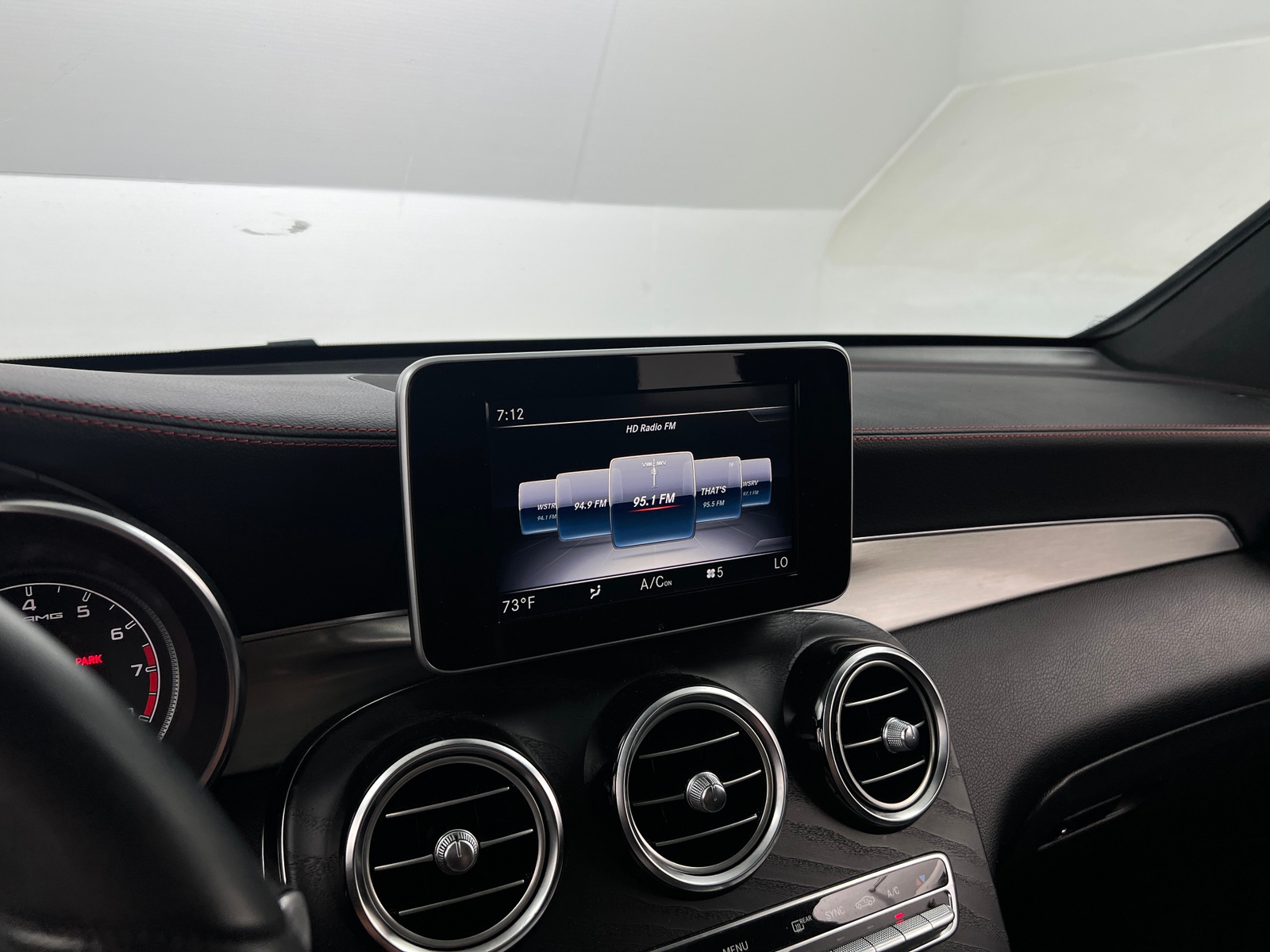 Thumbnail: 2019 Mercedes-Benz GLC - 3