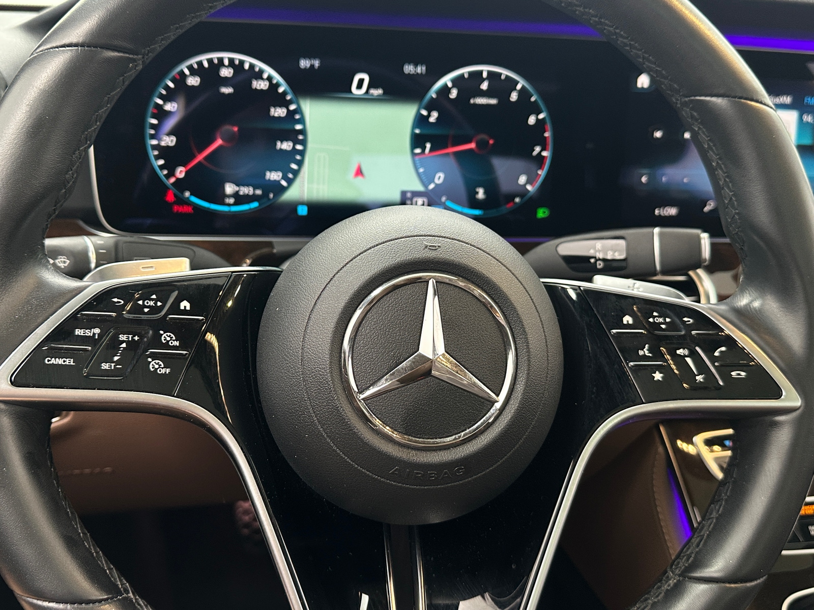 Thumbnail: 2021 Mercedes-Benz E-Class - 4