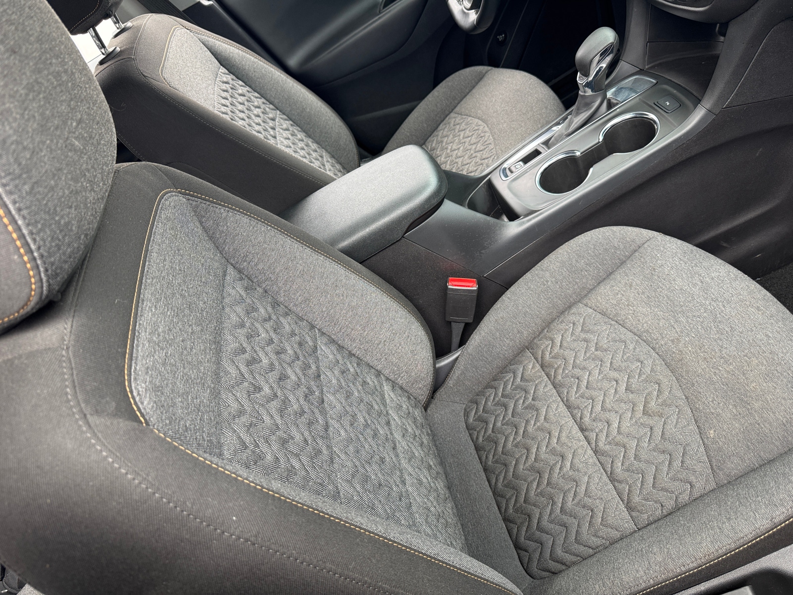 Thumbnail: 2024 Chevrolet Equinox - 2