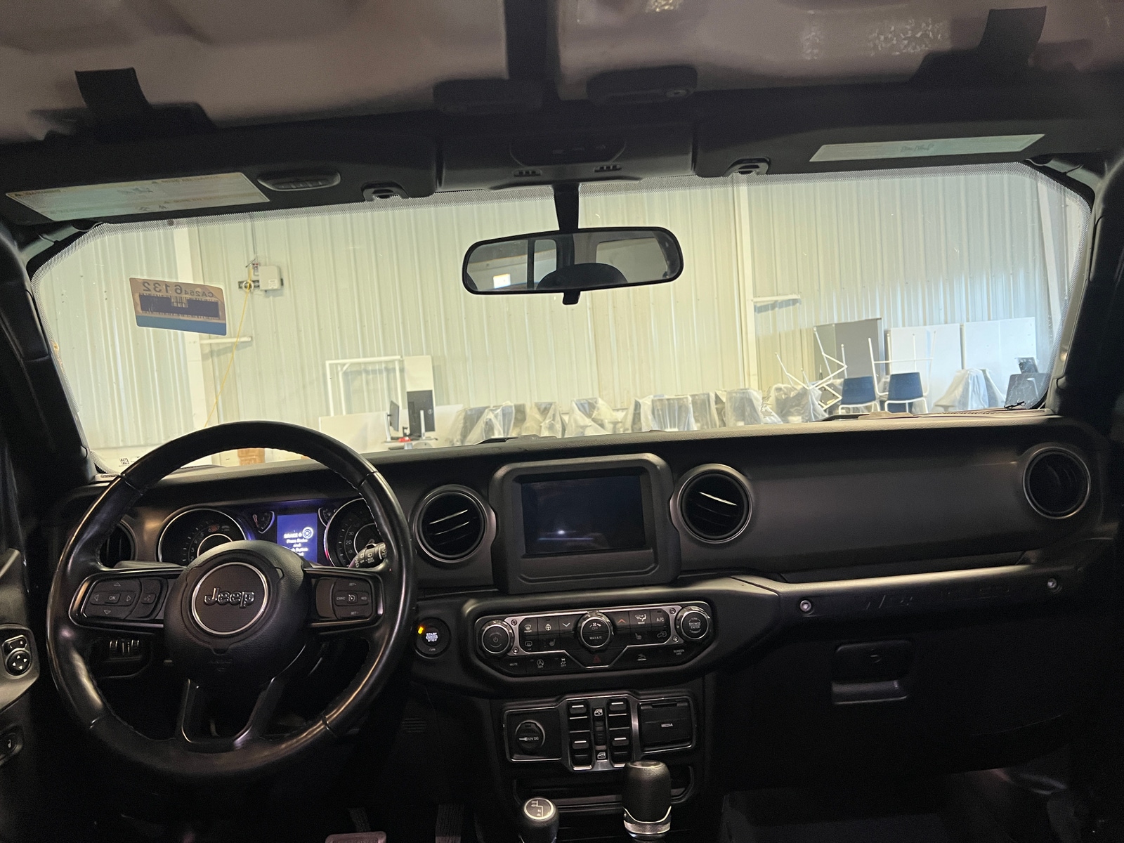 Thumbnail: 2022 Jeep Wrangler - 3
