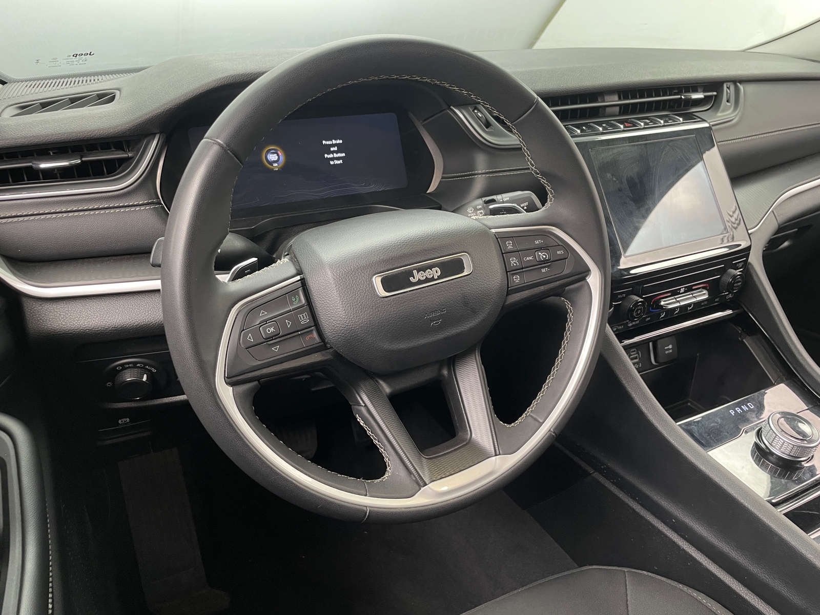 Thumbnail: 2023 Jeep Grand Cherokee L - 5
