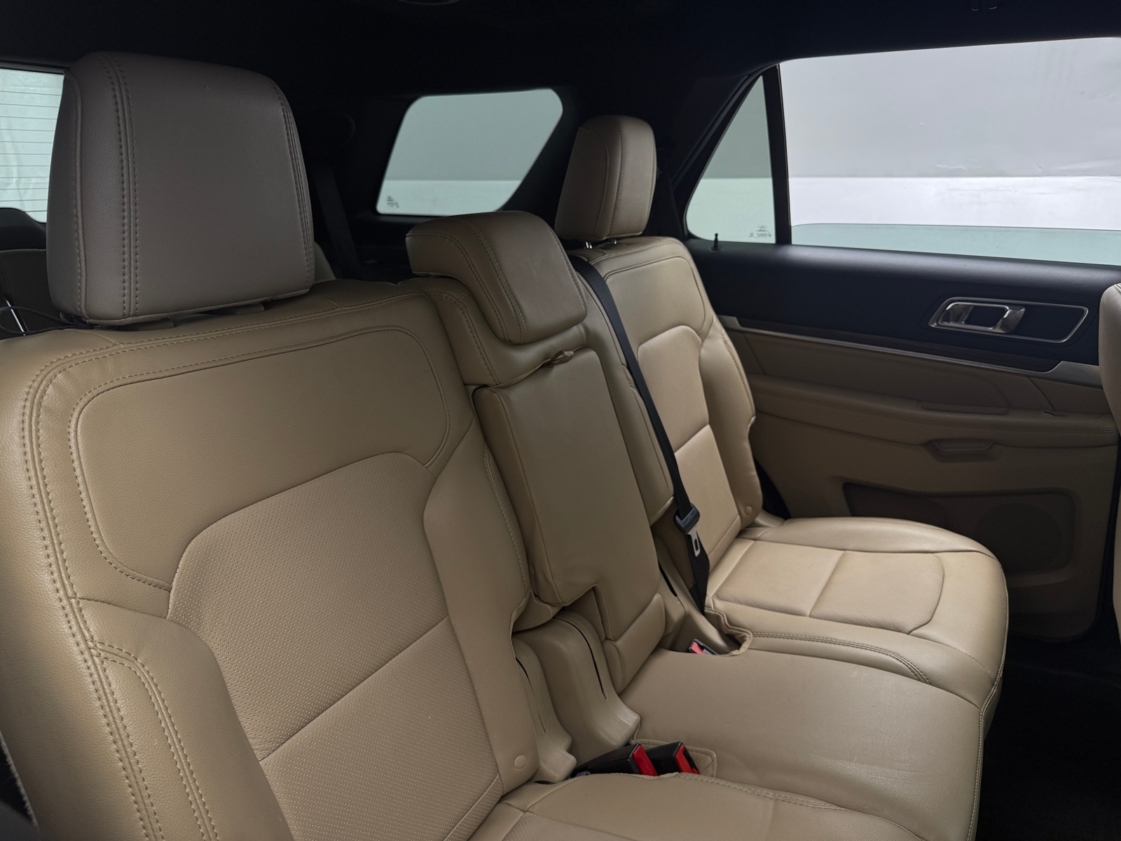 Thumbnail: 2017 Ford Explorer - 5