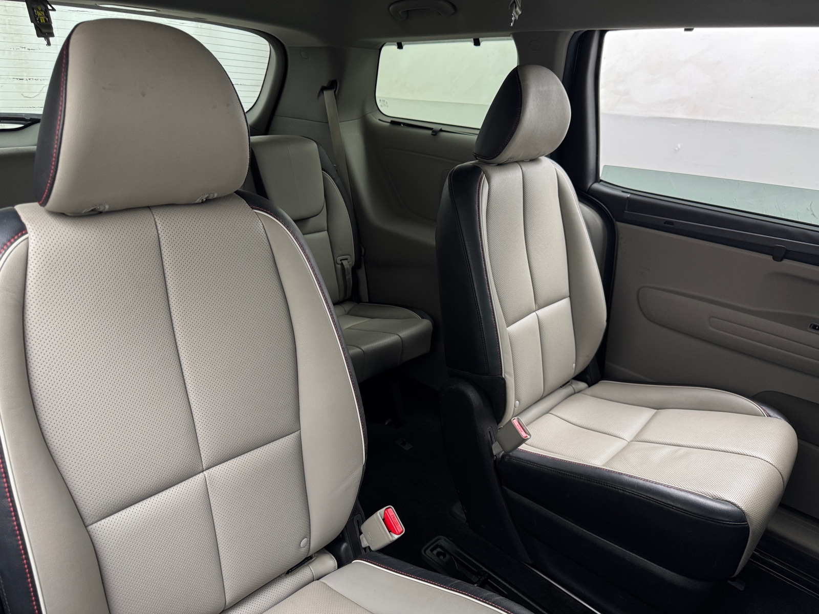 Thumbnail: 2019 Kia Sedona - 5