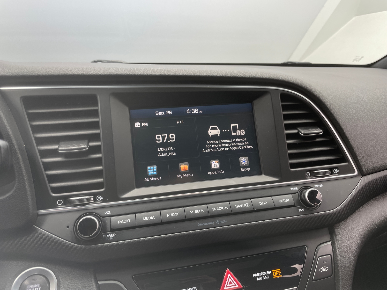 Thumbnail: 2018 Hyundai Elantra - 3