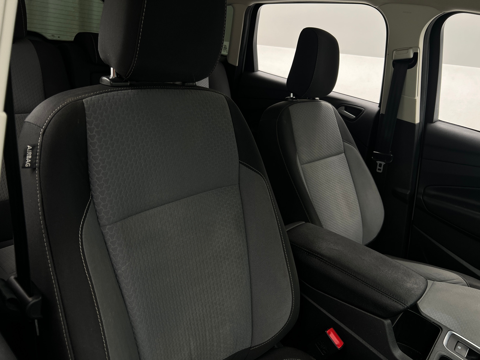 Thumbnail: 2019 Ford Escape - 2