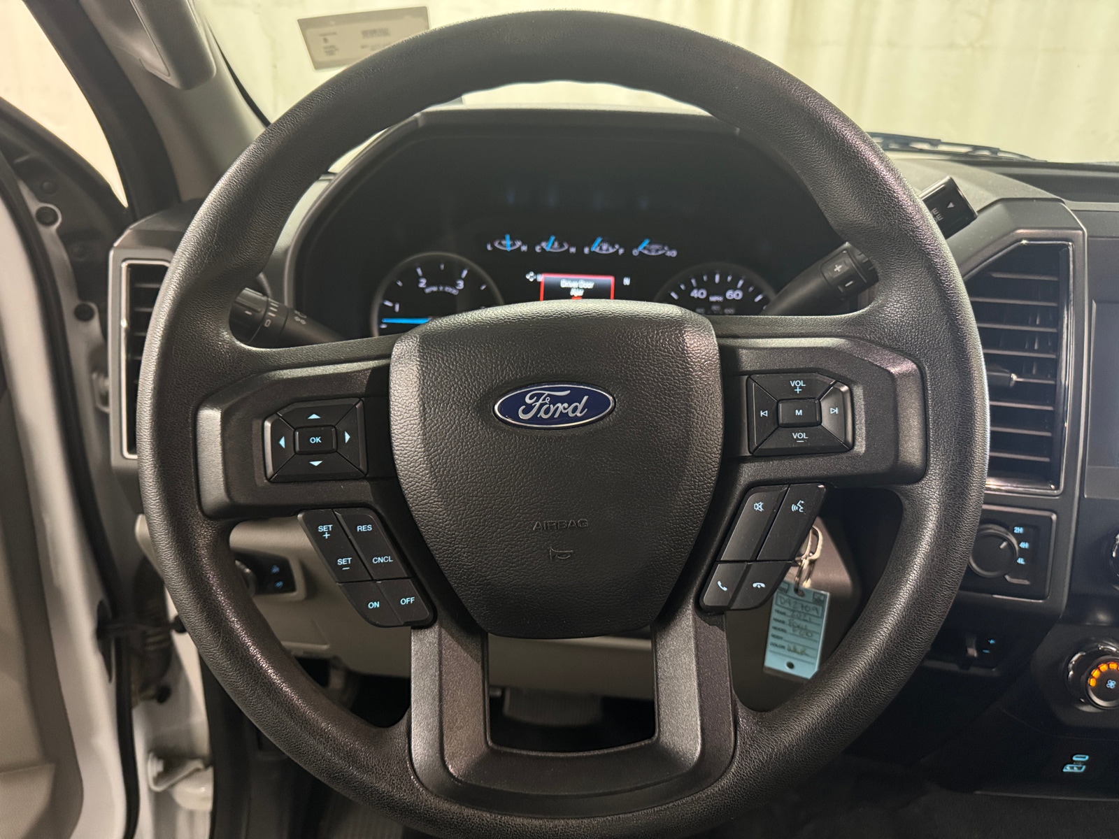 Thumbnail: 2021 Ford Econoline - 5