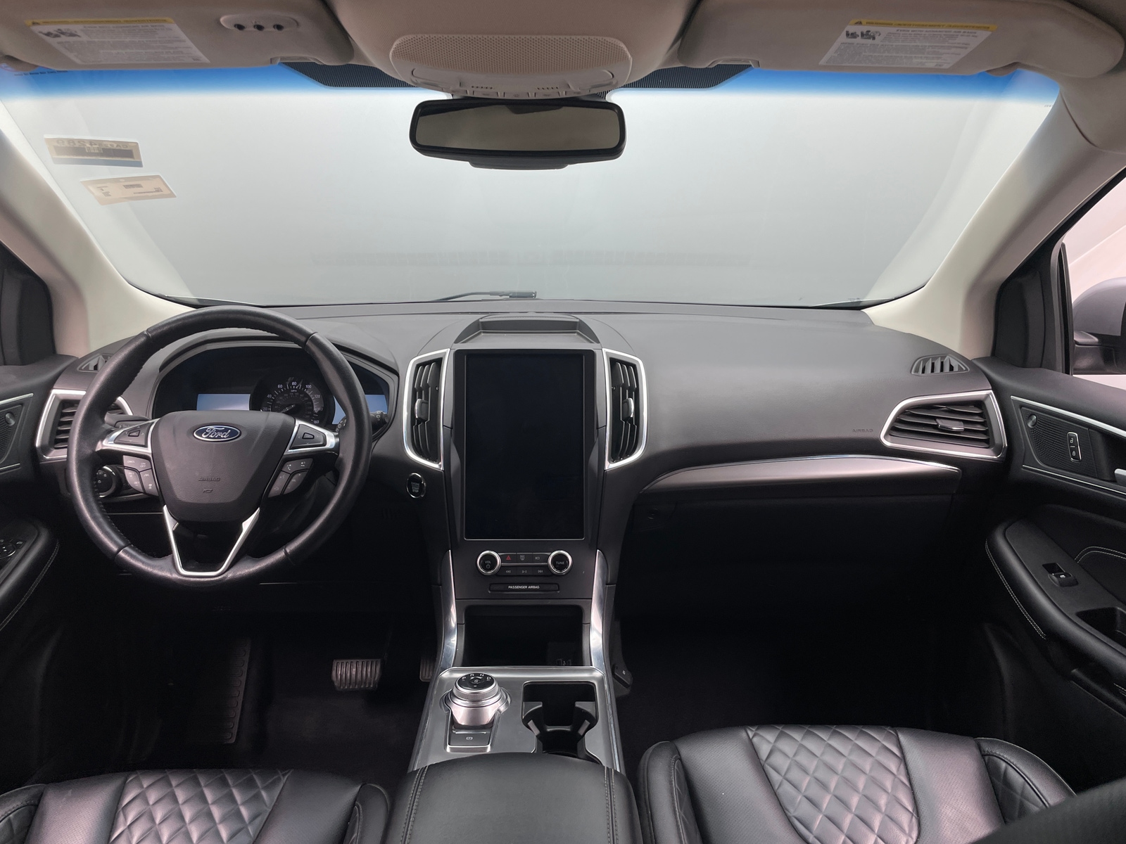 Thumbnail: 2023 Ford Edge - 2