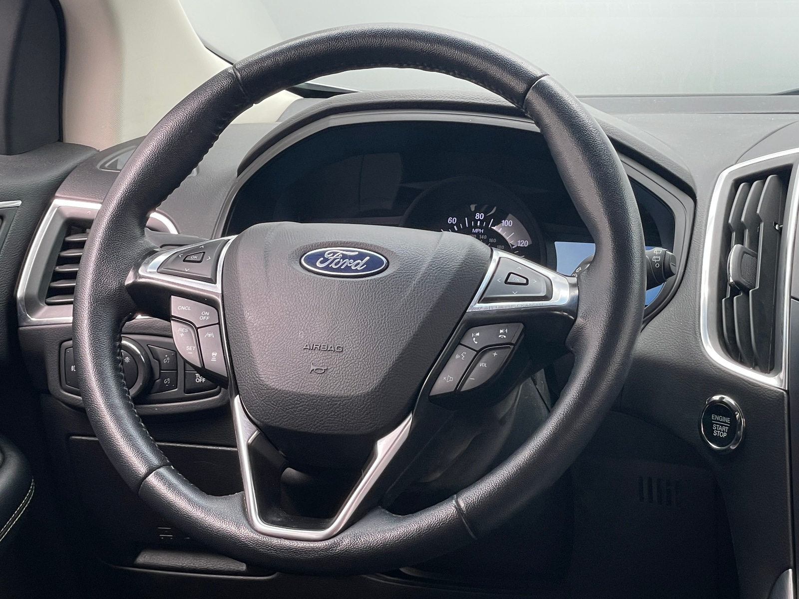 Thumbnail: 2023 Ford Edge - 4