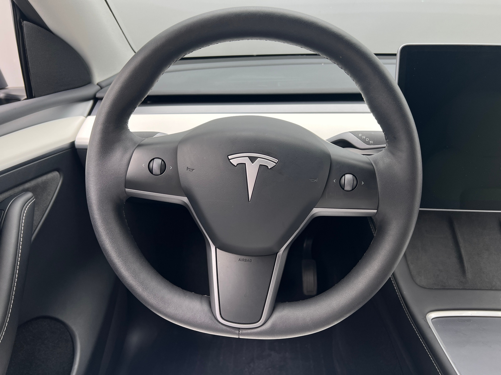 Thumbnail: 2023 Tesla Model Y - 4
