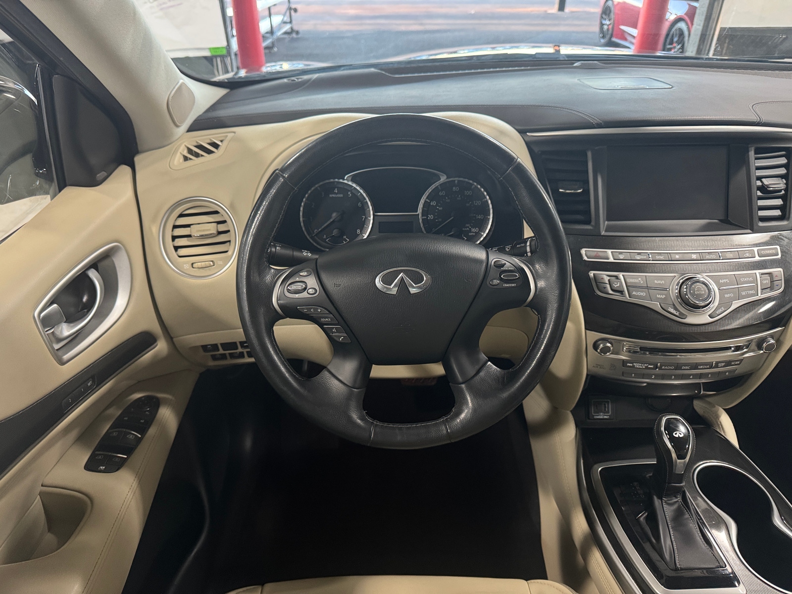 Thumbnail: 2019 INFINITI QX60 - 4