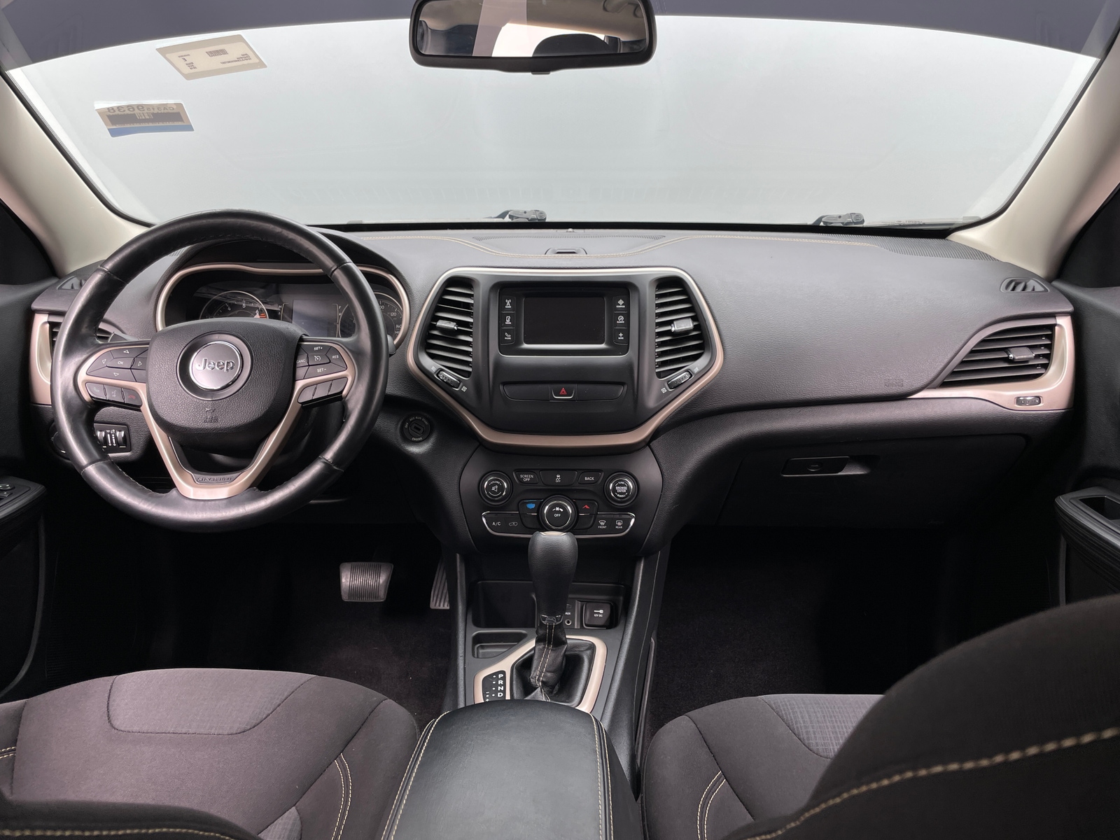 Thumbnail: 2016 Jeep Cherokee - 3