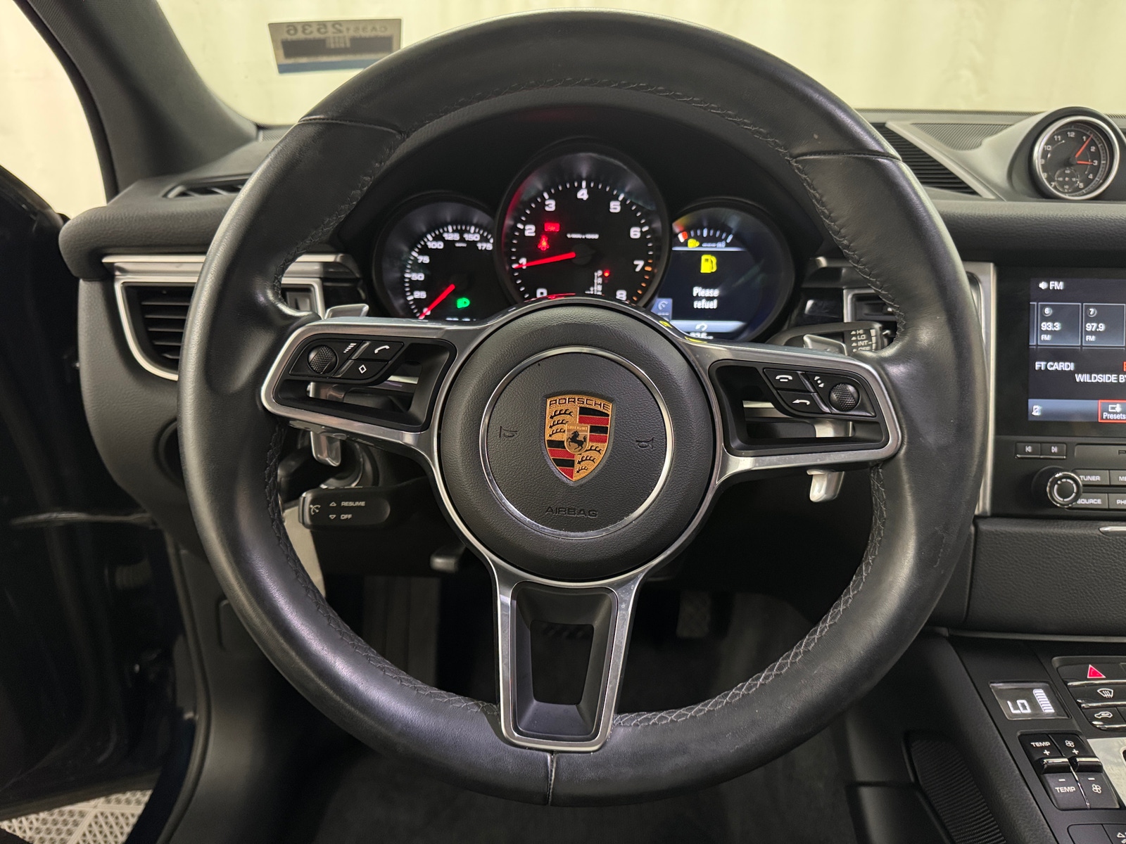 Thumbnail: 2018 Porsche Macan - 4