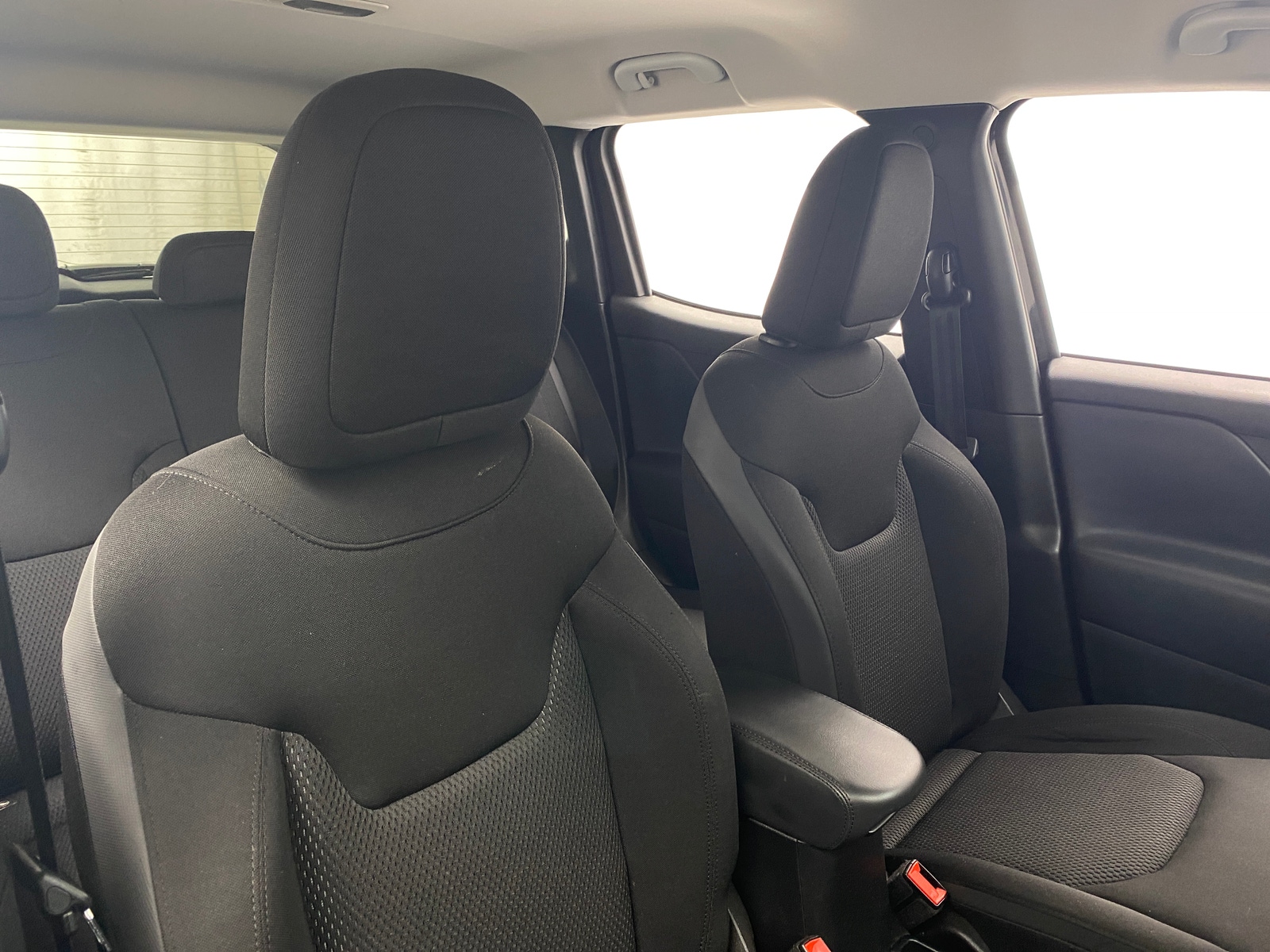 Thumbnail: 2020 Jeep Renegade - 2