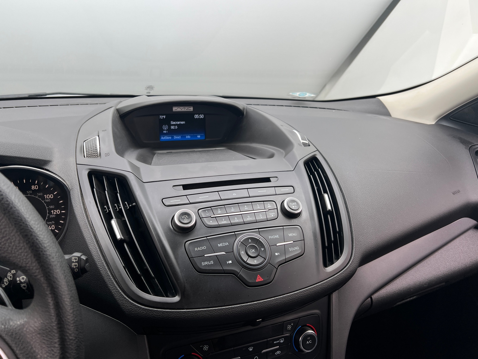 Thumbnail: 2017 Ford Escape - 4