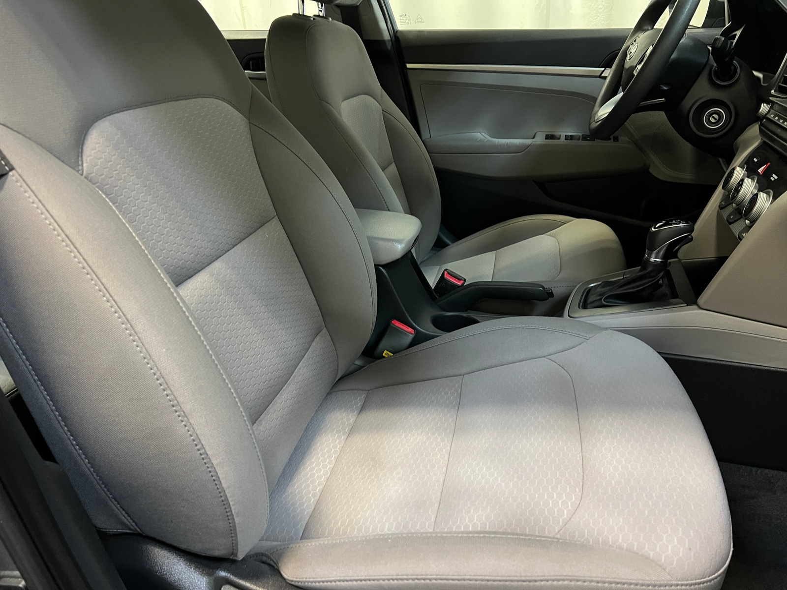 Thumbnail: 2019 Hyundai Elantra - 2