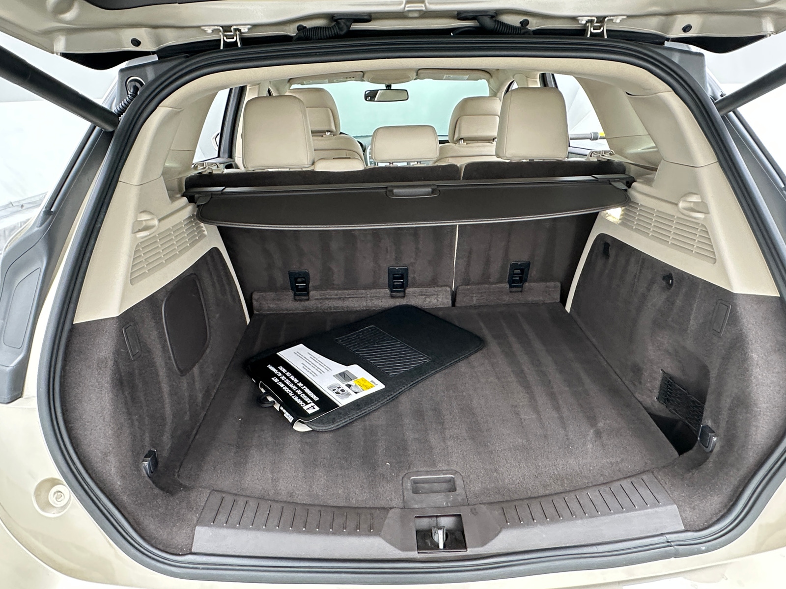 Thumbnail: 2017 Lincoln MKC - 6