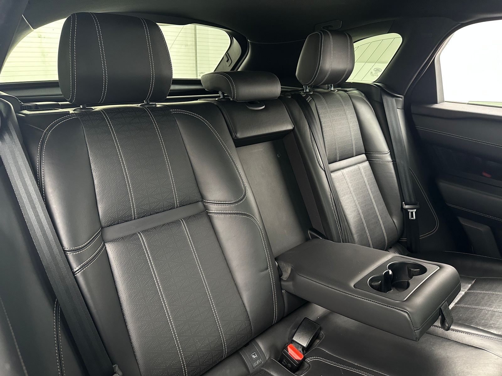 Thumbnail: 2018 Land Rover Range Rover Velar - 5