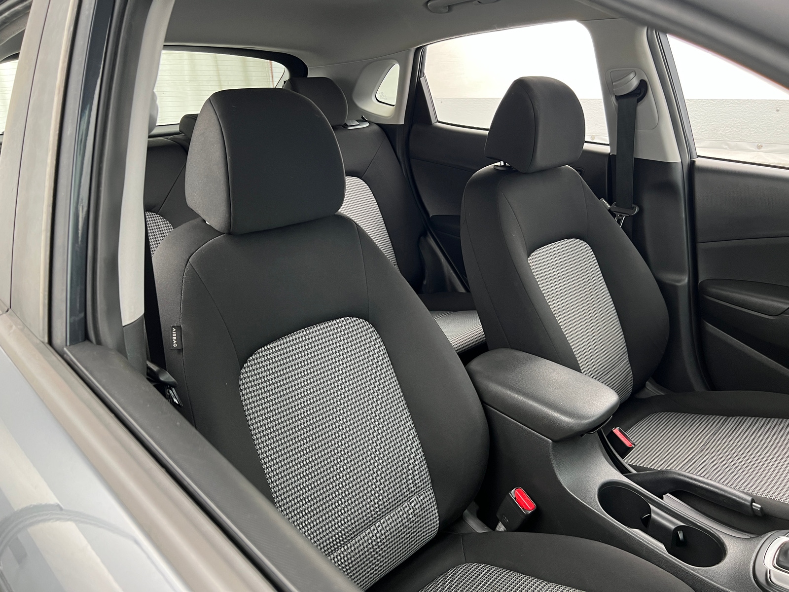 Thumbnail: 2019 Hyundai Kona - 2