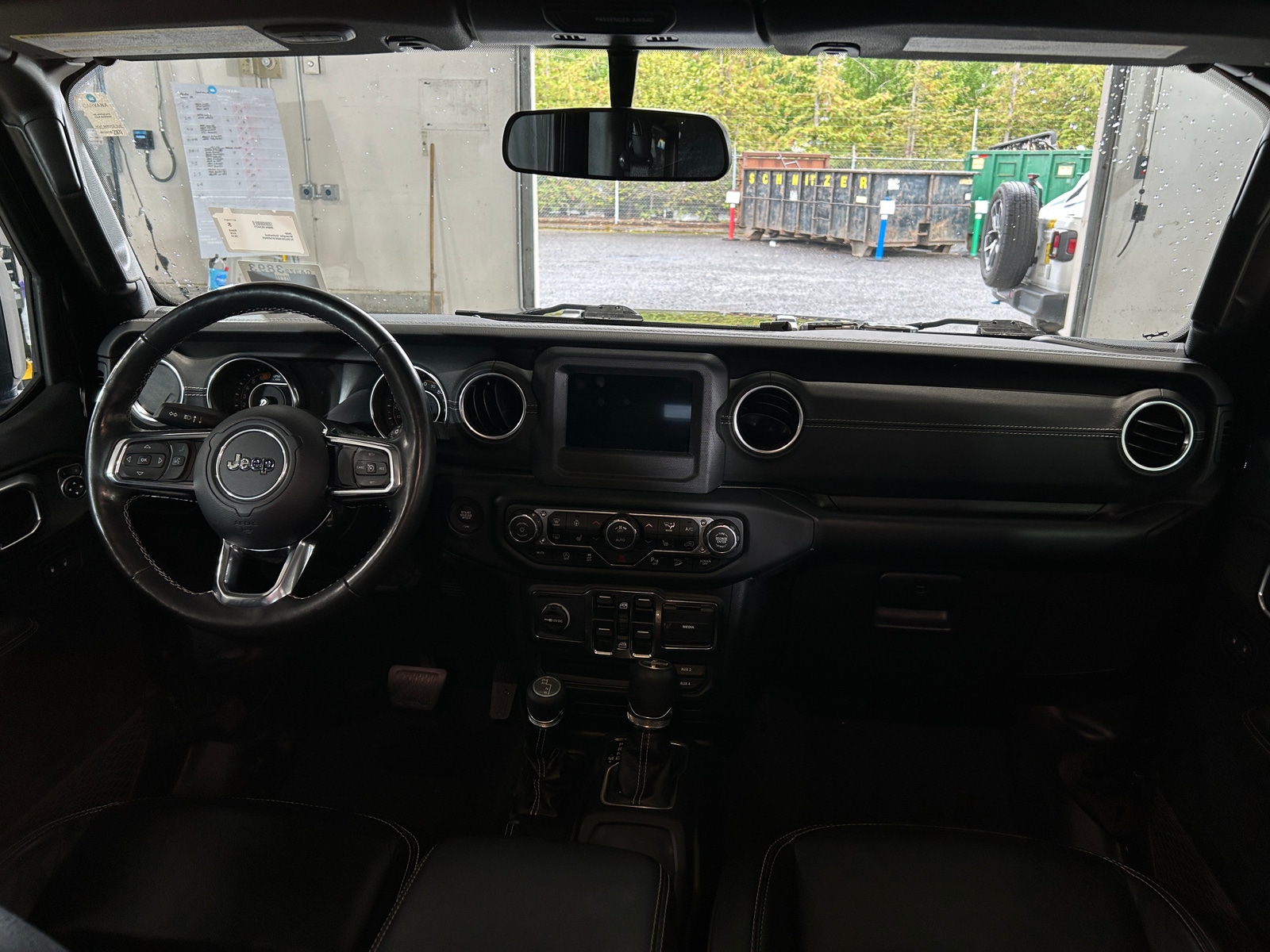 Thumbnail: 2019 Jeep Wrangler - 2