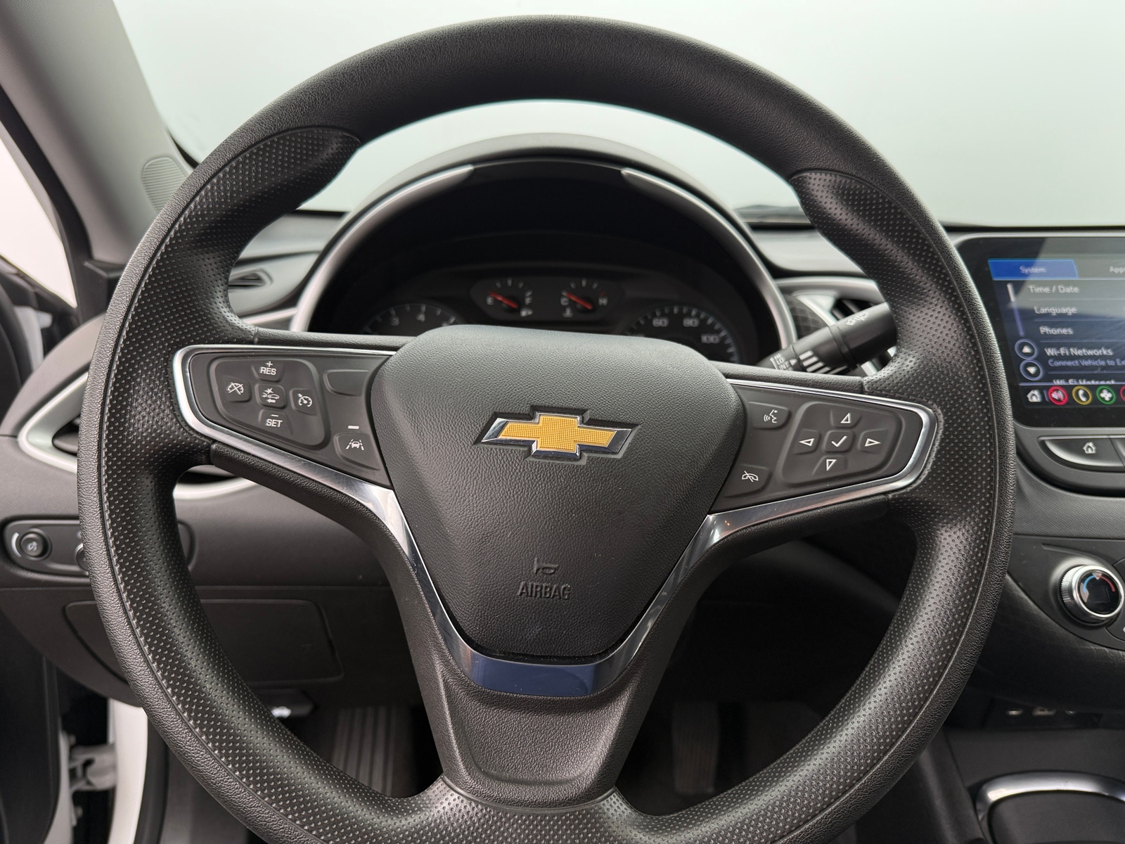 Thumbnail: 2024 Chevrolet Malibu - 5