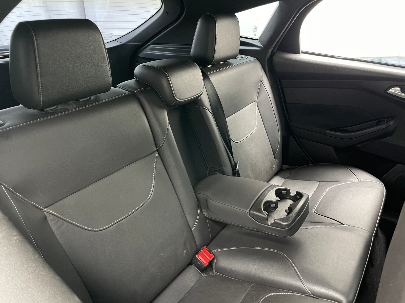 Thumbnail: 2015 Ford Focus - 5