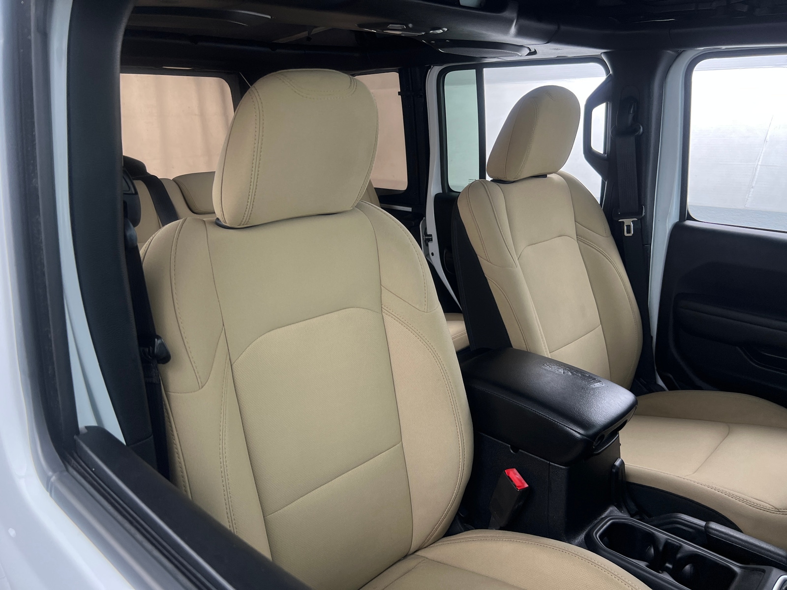 Thumbnail: 2018 Jeep Wrangler - 2