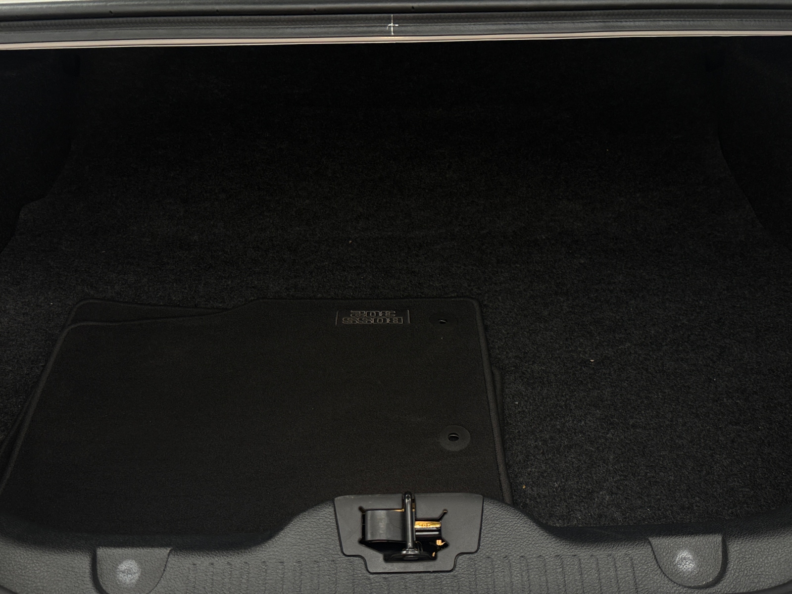 Thumbnail: 2013 Ford Mustang - 5