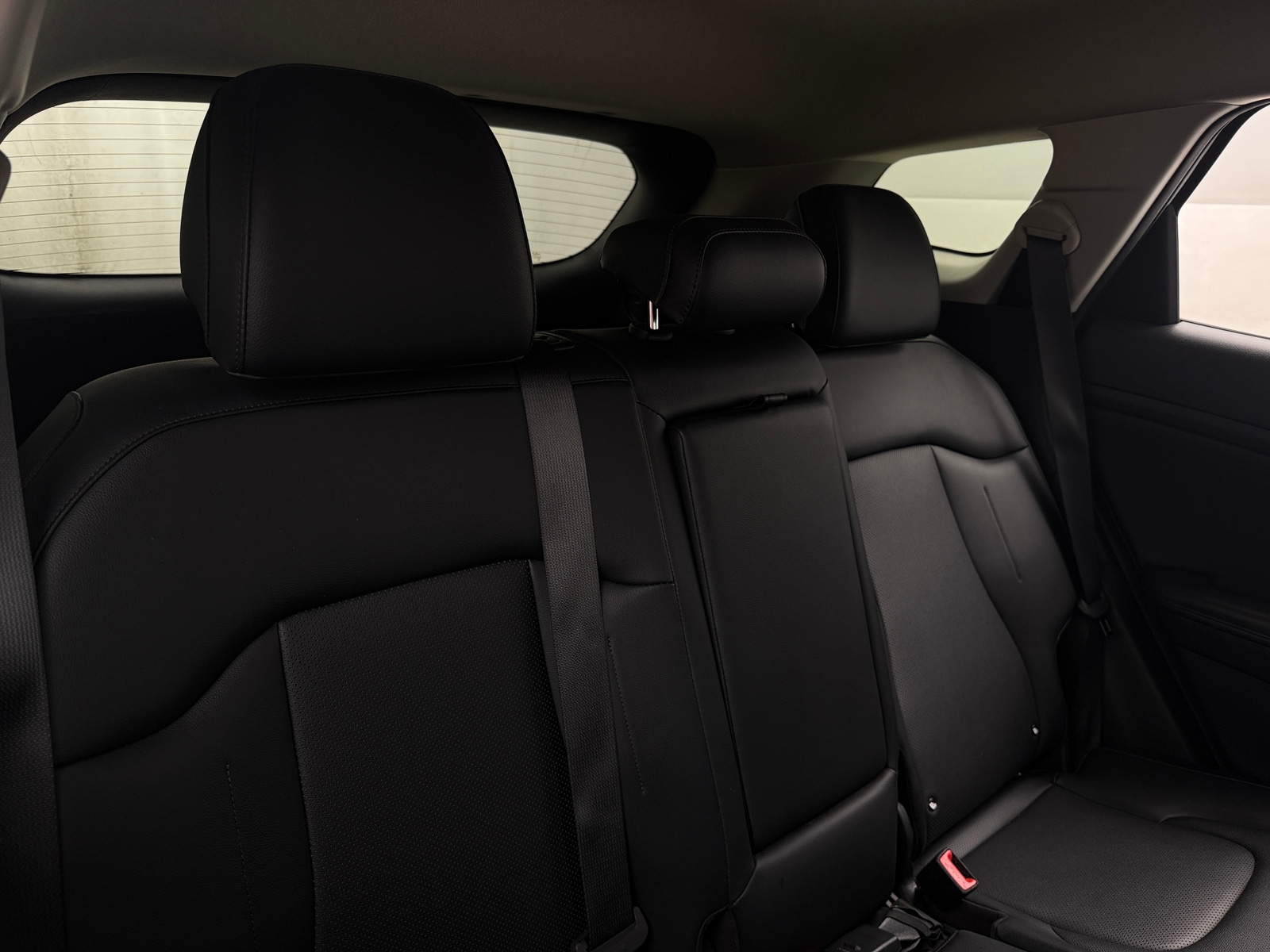 Thumbnail: 2023 Kia Sportage - 5