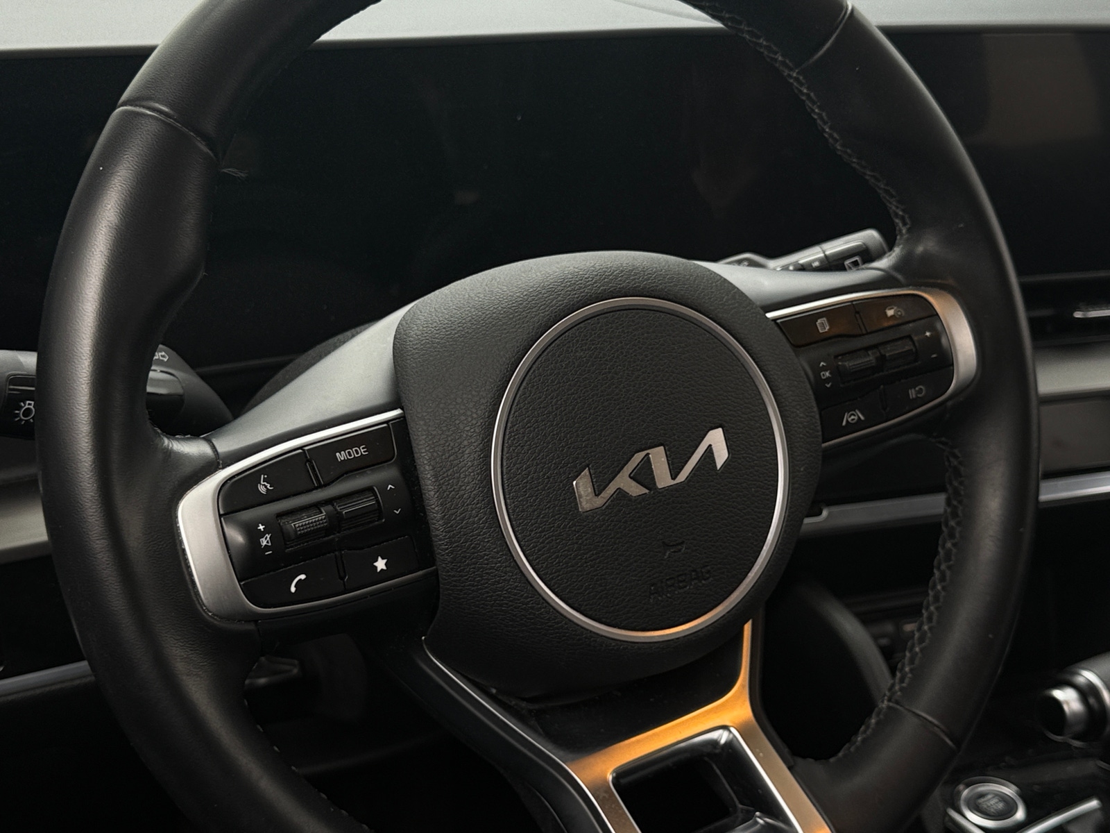 Thumbnail: 2023 Kia Sportage - 4