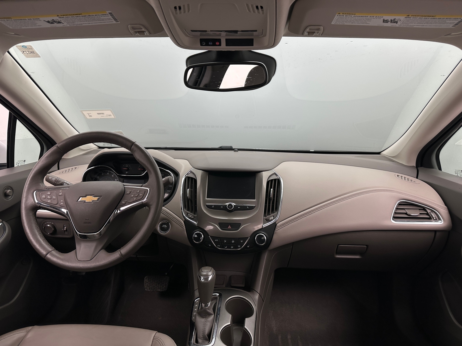 Thumbnail: 2018 Chevrolet Cruze - 2