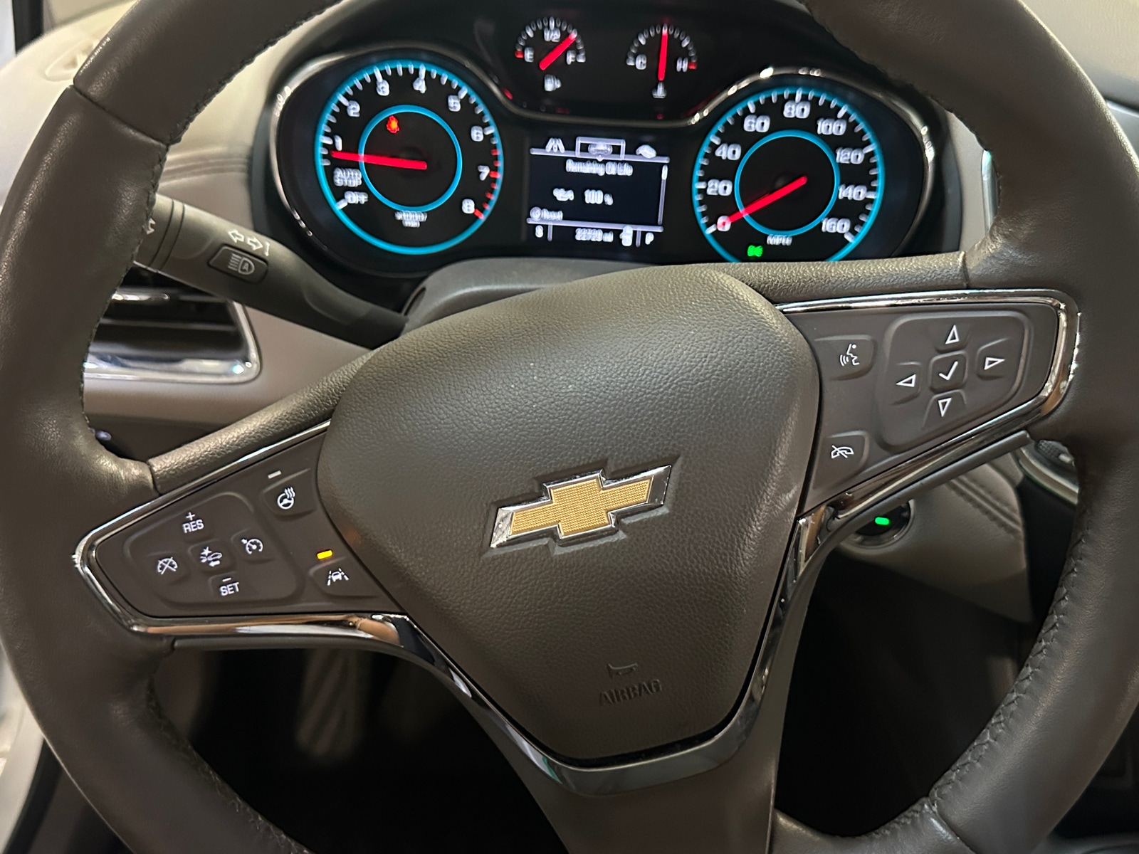 Thumbnail: 2018 Chevrolet Cruze - 4